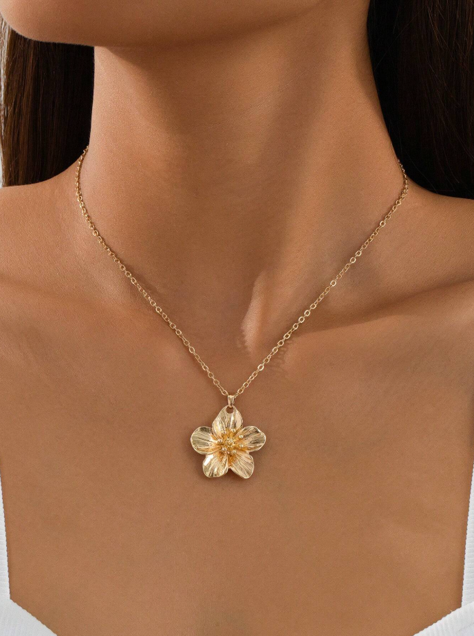 Golden 5-Petal Flower Pendant Necklace