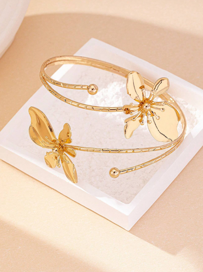 Golden Floral Arm Cuff 