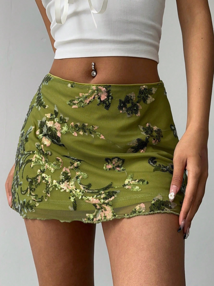 Aloruh Green Sequin Embroidered Mini Skirt