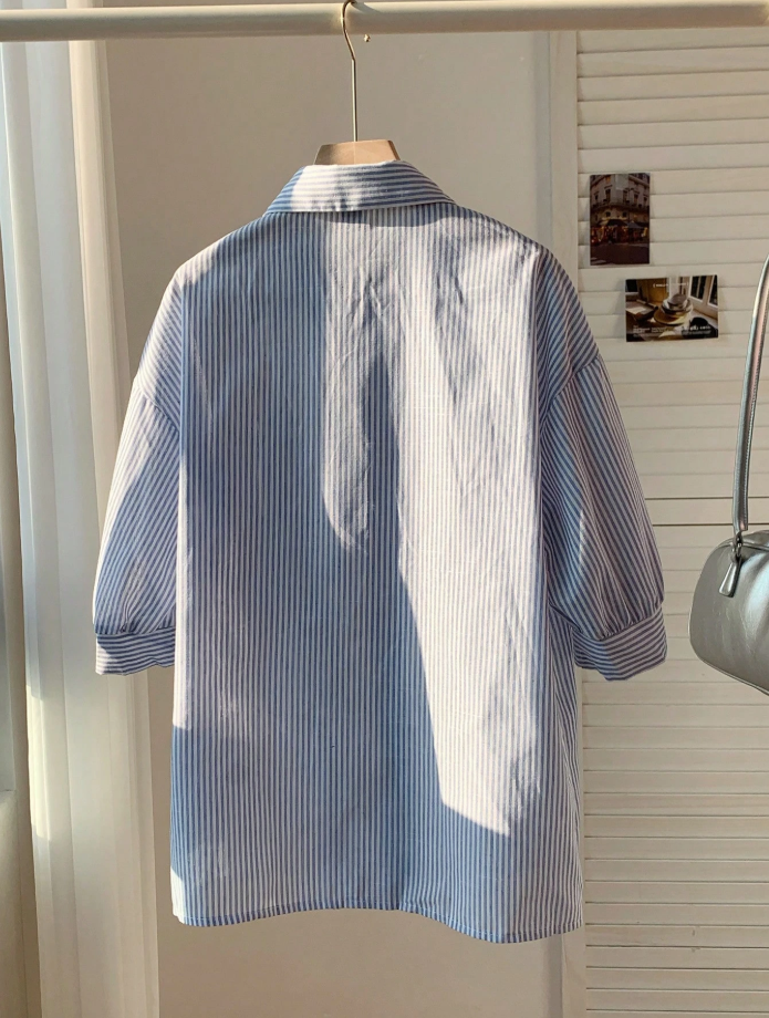 Chic Striped Long-Sleeve Shirt for Versatile Elegance