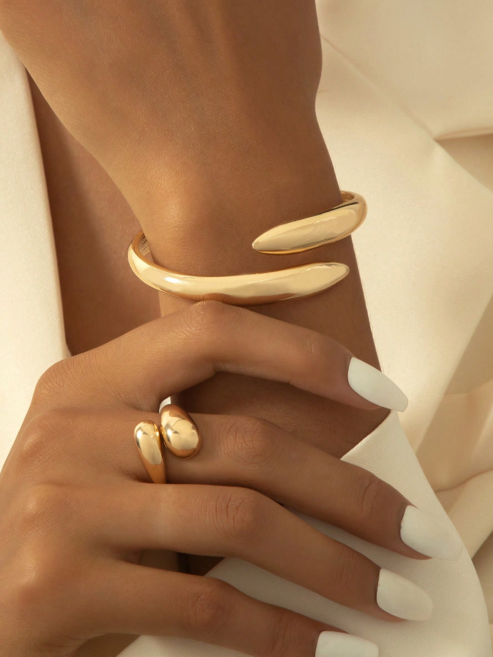 Geometric Gold Bangle & Ring Set